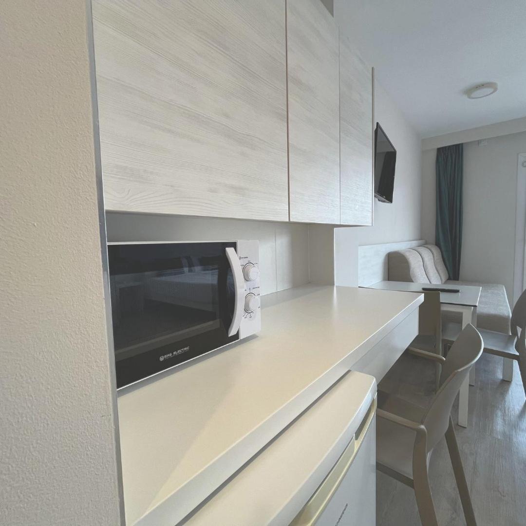 Apartamentos INN Magaluf  Bagian luar foto